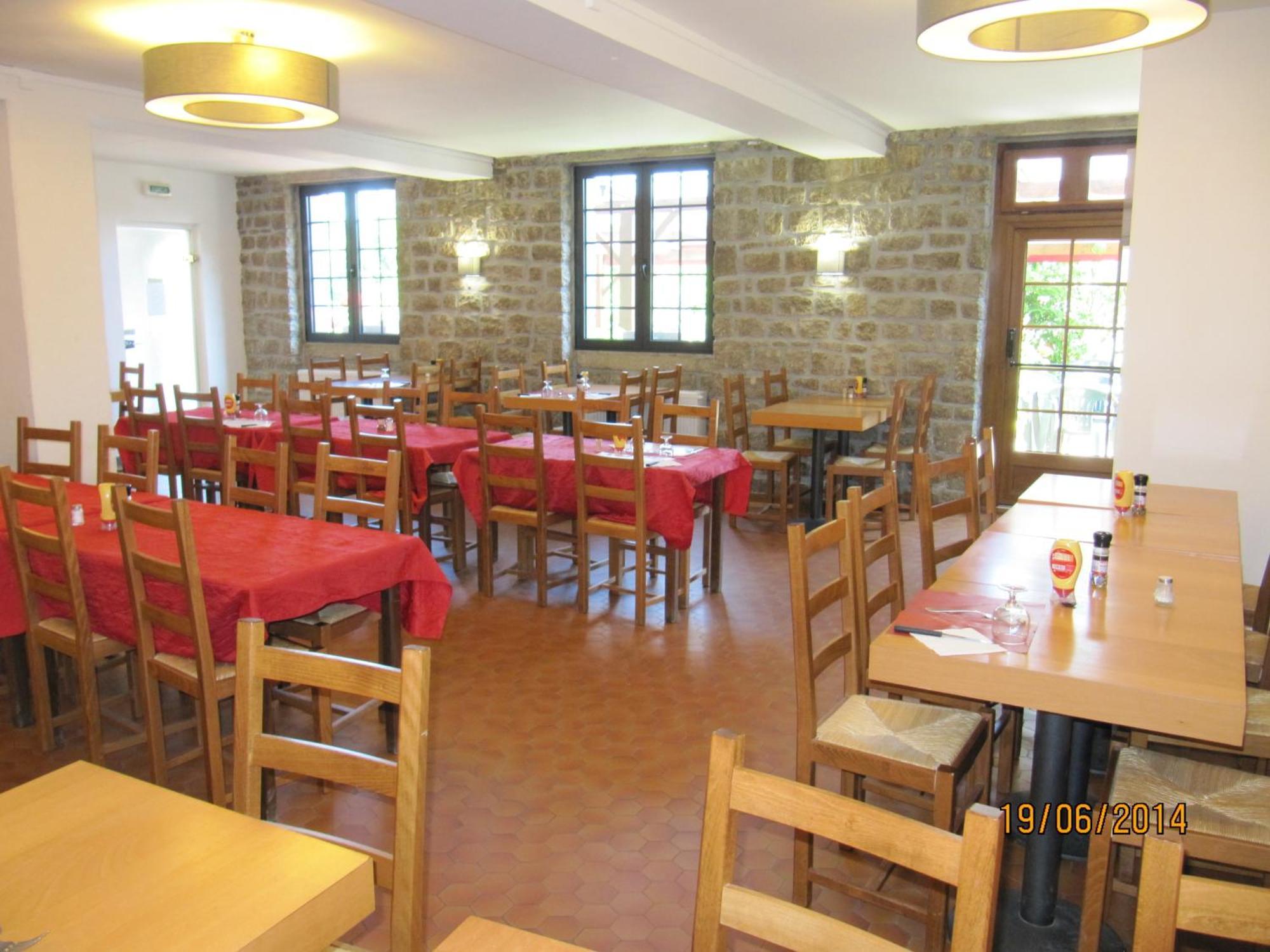 Auberge Le Guinefort Léhon المظهر الخارجي الصورة